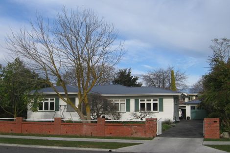 Photo of property in 105 Duchess Crescent, Mayfair, Hastings, 4122