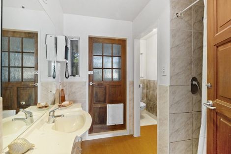 Photo of property in 45 Ferry Road, Days Bay, Lower Hutt, 5013