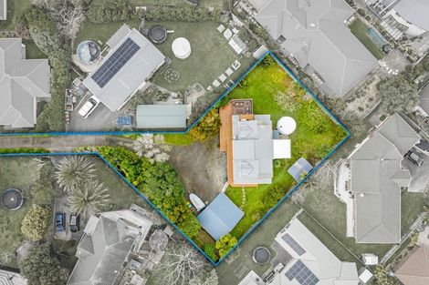 Photo of property in 32 Castaway Place, Gulf Harbour, Whangaparaoa, 0930