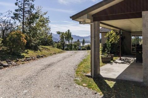 Photo of property in 219 Mount Aspiring Road, Wanaka, 9305