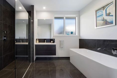 Photo of property in 8 Astelia Drive, Omokoroa, 3114