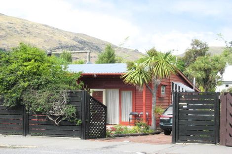 Photo of property in 4 Dryden Street, Sumner, Christchurch, 8081