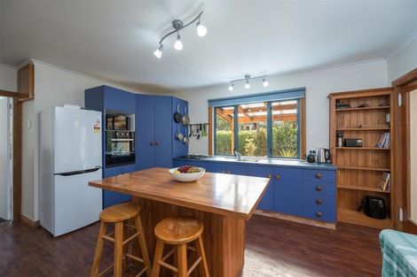 Photo of property in 27 Martin Street, Monaco, Nelson, 7011