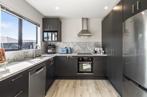 Photo of property in 73 Mclarin Road, Glenbrook, Waiuku, 2681