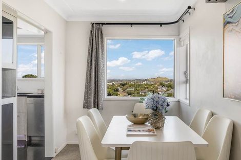 Photo of property in 4/11 Huapai Street, Onehunga, Auckland, 1061