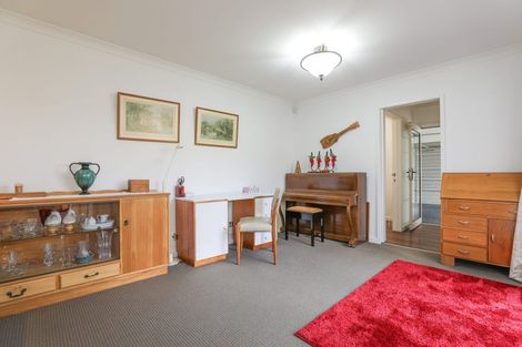 Photo of property in 49 Chateau Crescent, Rangatira Park, Taupo, 3330