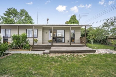 Photo of property in 2/1159 High Street, Taita, Lower Hutt, 5011