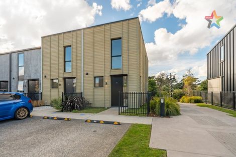 Photo of property in 35 Te Ara O Paetutu, Petone, Lower Hutt, 5012