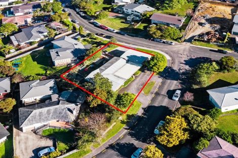 Photo of property in 12 Locket Road, Glenfield, Auckland, 0629