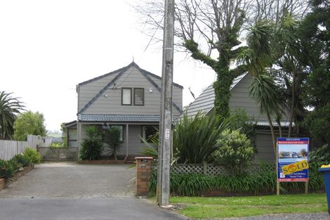 Photo of property in 42 The Terrace, Herald Island, Auckland, 0618