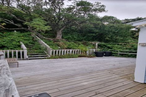 Photo of property in 16 Lindum Terrace, Roseneath, Wellington, 6011