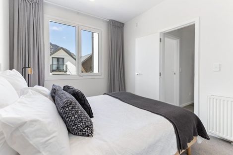 Photo of property in 24/10 George Bullen Lane, Arthurs Point, Queenstown, 9371