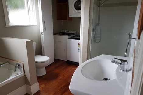 Photo of property in 17a Tama Street, Alicetown, Lower Hutt, 5010