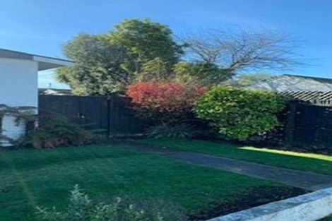 Photo of property in 1/25 Prestons Road, Redwood, Christchurch, 8051