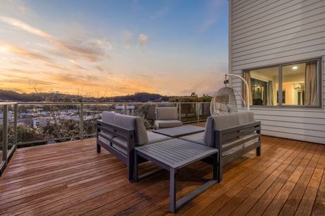 Photo of property in 42f James Cook Drive, Whitby, Porirua, 5024