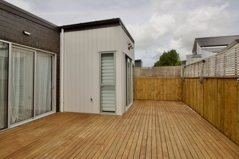 Photo of property in 7 Heri Lane, Westgate, Auckland, 0814
