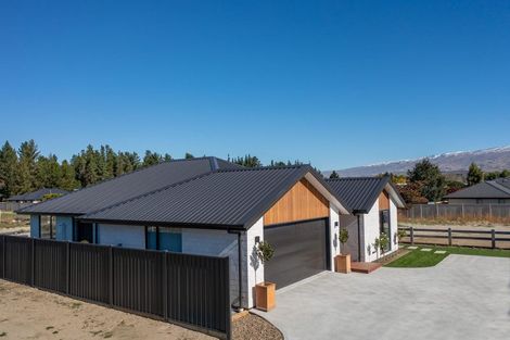 Photo of property in 4 Gards Place, Alexandra, 9320