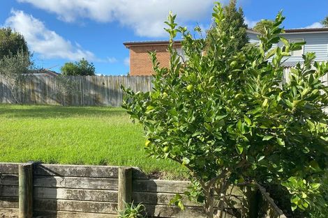 Photo of property in 12 Neaptide Close, Red Beach, 0932