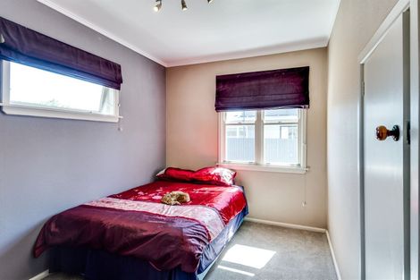 Photo of property in 5 Ballance Place, Marewa, Napier, 4110