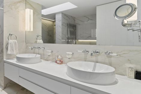 Photo of property in 12 Bay Rise, Wanaka, 9305