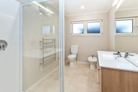 Photo of property in 12 Retallick Way, Amberley, 7410
