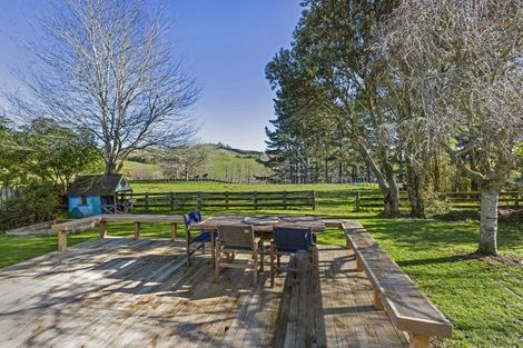 Photo of property in 126 Waitetuna Valley Road, Waitetuna, Raglan, 3295
