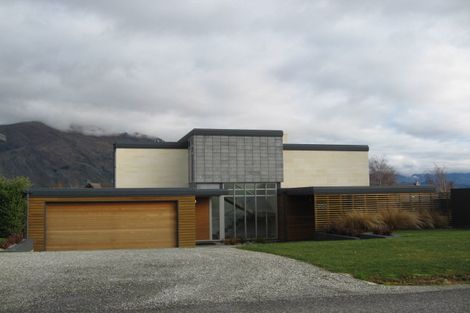 Photo of property in 238 Beacon Point Road, Wanaka, 9305