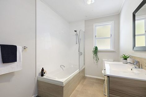 Photo of property in 73 Delaney Drive, Stokes Valley, Lower Hutt, 5019