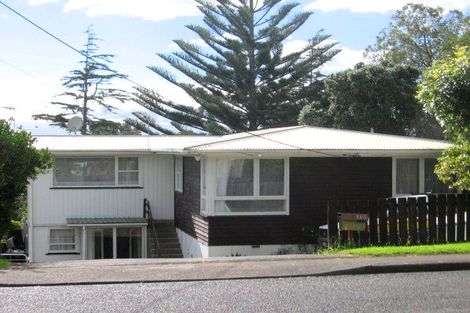 Photo of property in 113 Waimumu Road, Massey, Auckland, 0614