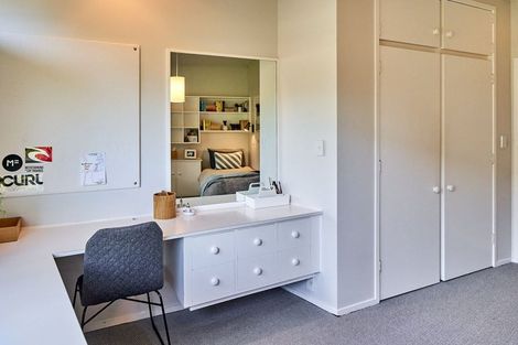 Photo of property in 27 Cheviot Road, Lowry Bay, Lower Hutt, 5013