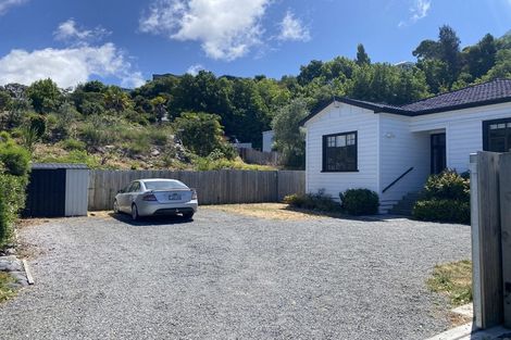Photo of property in 12 Chaucer Road, Hospital Hill, Napier, 4110