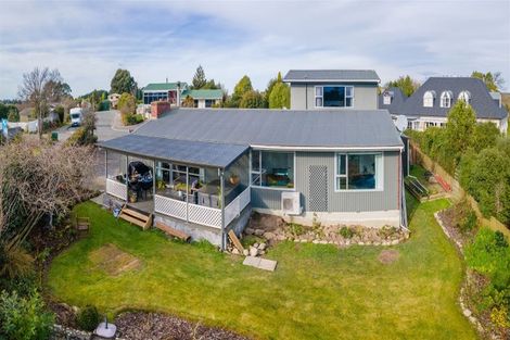 Photo of property in 12 Hillview Place, Pleasant Point, 7903