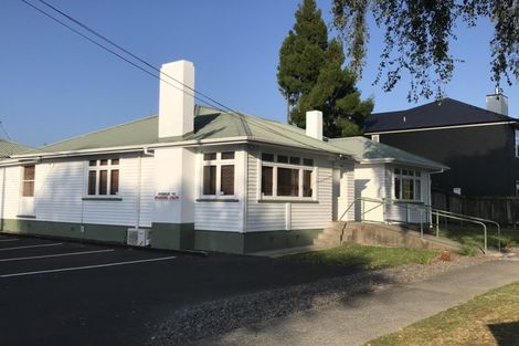 Photo of property in 74 Tenth Avenue, Tauranga, 3110
