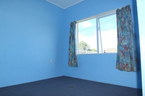 Photo of property in 11 Jenks Street, Foxton, 4814