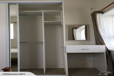 Photo of property in 72 Kurnell Drive, Botany Downs, Auckland, 2010