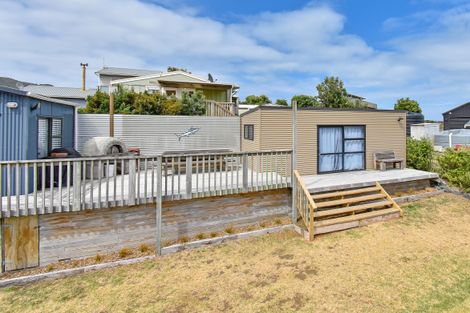 Photo of property in 21 Westside Road, Port Waikato, Tuakau, 2695