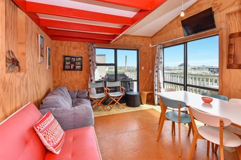 Photo of property in 21 Westside Road, Port Waikato, Tuakau, 2695