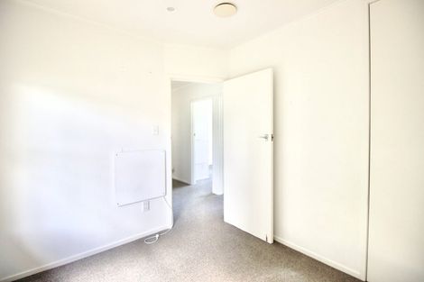 Photo of property in 3b Lake Pupuke Drive, Takapuna, Auckland, 0622