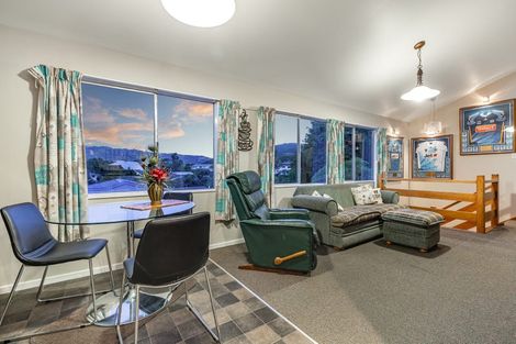 Photo of property in 1/71 Larsen Crescent, Tawa, Wellington, 5028