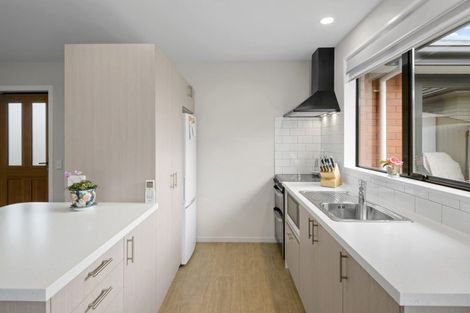 Photo of property in 101a Avonhead Road, Avonhead, Christchurch, 8042