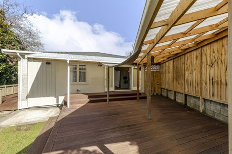 Photo of property in 26 Clawton Street, Westown, New Plymouth, 4310