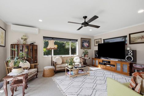 Photo of property in 41 Matene Place, Papamoa Beach, Papamoa, 3118