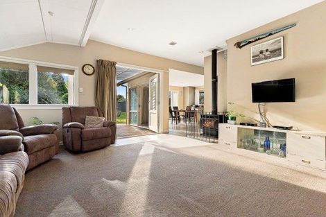 Photo of property in 48 Queens Avenue, Waikuku Beach, 7402
