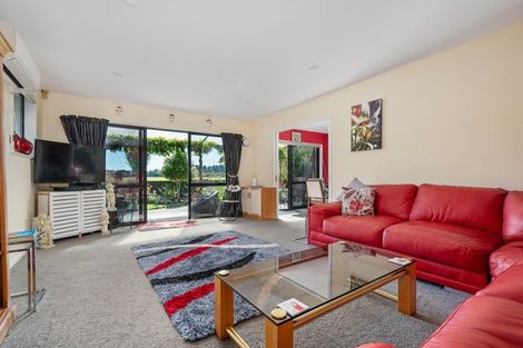 Photo of property in 8 Lordship Place, Templeton, Christchurch, 8042