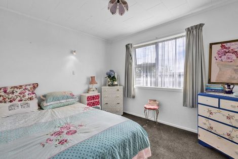 Photo of property in 15a Parsons Street, Vogeltown, New Plymouth, 4310