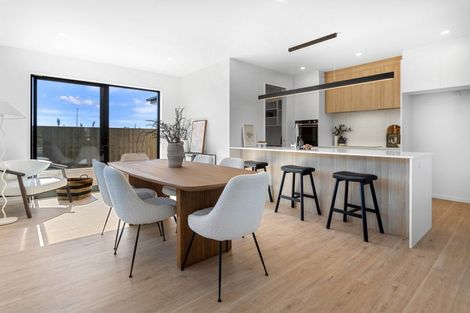 Photo of property in 10 Longfields Road, Brightwater, 7022