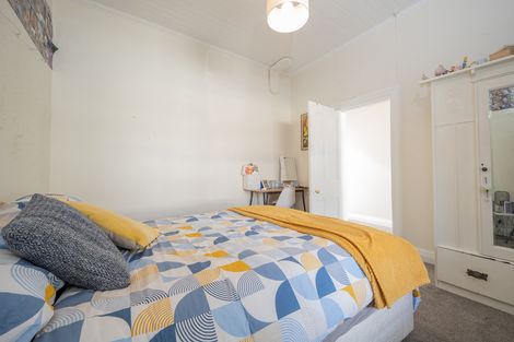 Photo of property in 22 Clutha Street, Alexandra, 9320