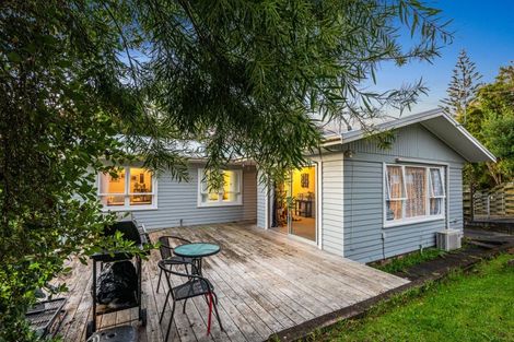 Photo of property in 12 Orsova Place, Lynfield, Auckland, 1042