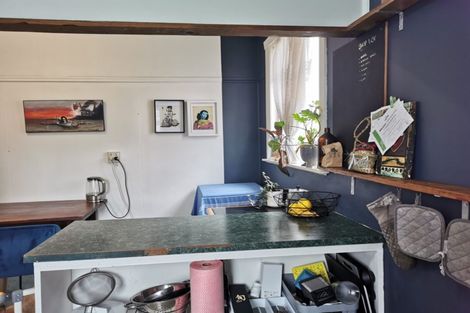 Photo of property in 37 Bay Street, Petone, Lower Hutt, 5012