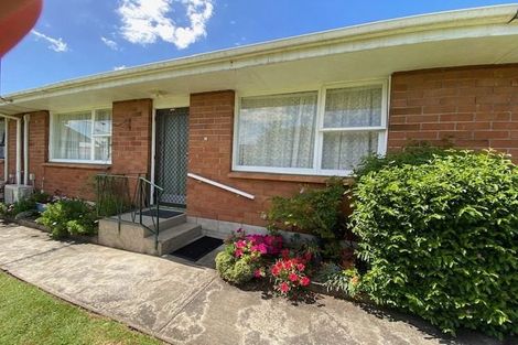 Photo of property in 2/8 Fraser Road, Papatoetoe, Auckland, 2025